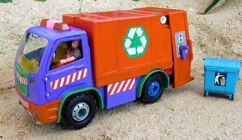 宝贝呠呠垃圾车 第二季,环保小英雄的奇幻冒险之旅